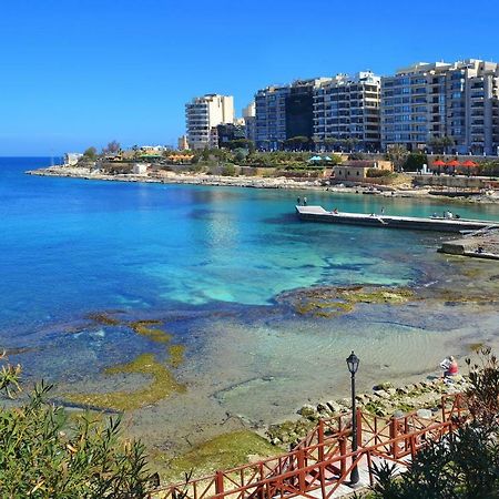 Apartment In Fort Cambridge With Pool Sliema Zewnętrze zdjęcie