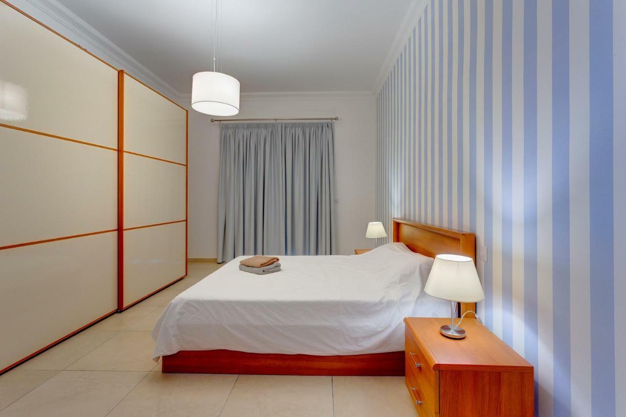 Apartment In Fort Cambridge With Pool Sliema Zewnętrze zdjęcie