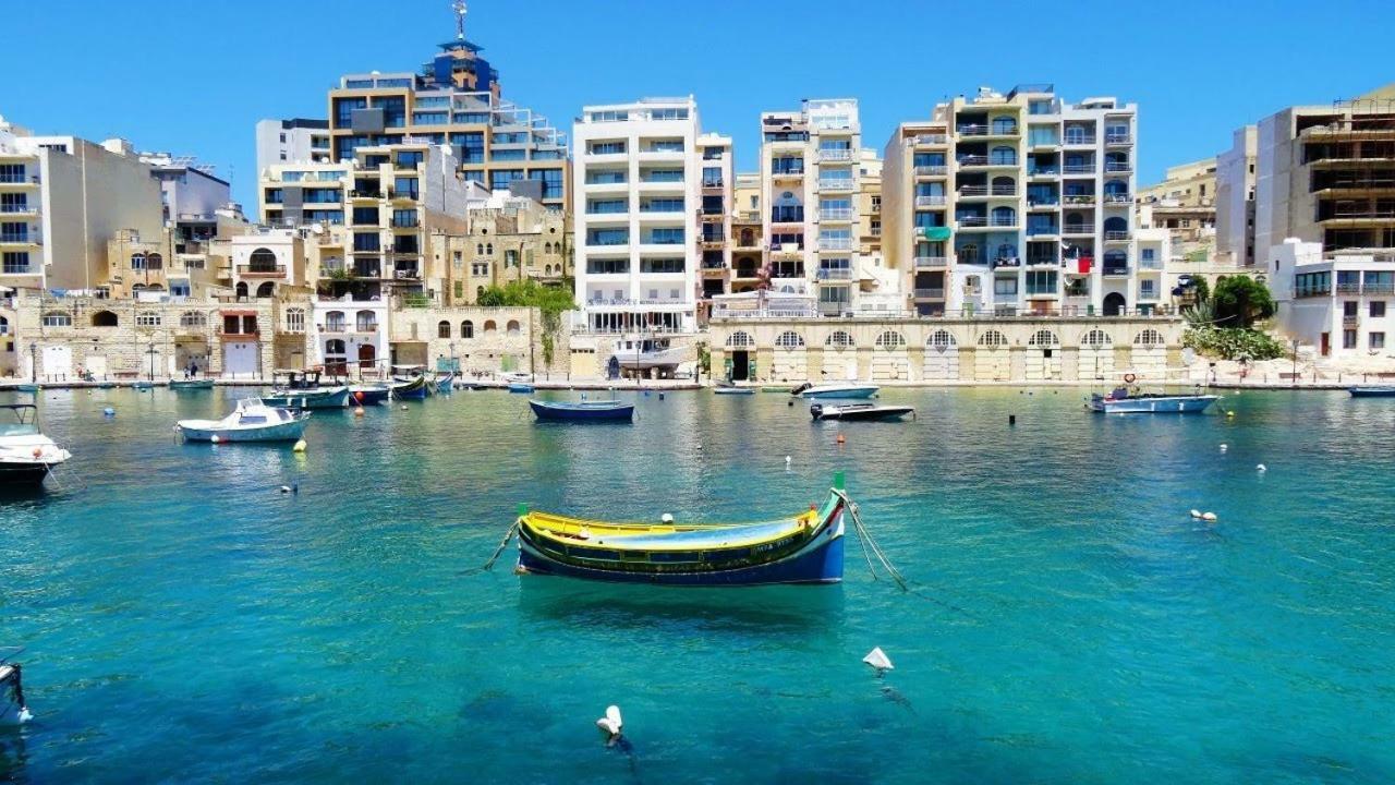 Apartment In Fort Cambridge With Pool Sliema Zewnętrze zdjęcie