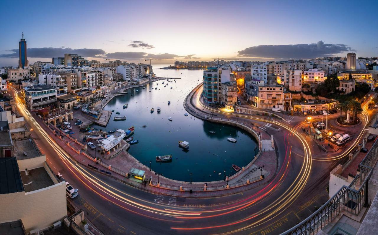 Apartment In Fort Cambridge With Pool Sliema Zewnętrze zdjęcie